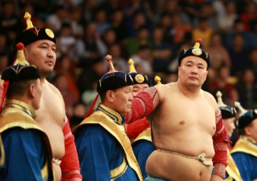 Наурызын баярын барилдаанд П.Бүрэнтөгс түрүүлэв